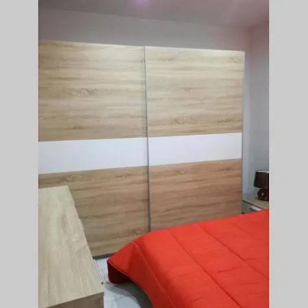 Apartman Seafront Studio In